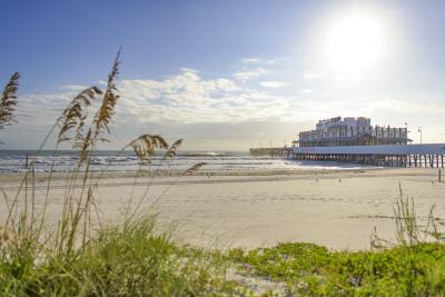 Main Street Pier In Daytona Beach, FL