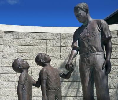 Jackie Robinson Statue in Daytona Beach