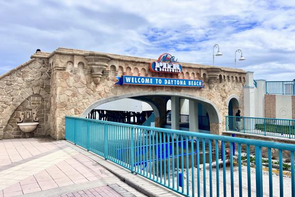 Main Street Arch Daytona Beach