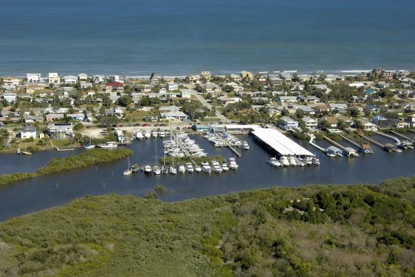 Adventure Yacht Harbor