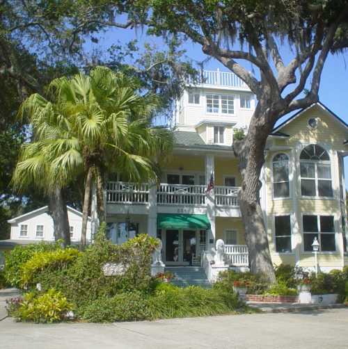 River Lily Inn B&B