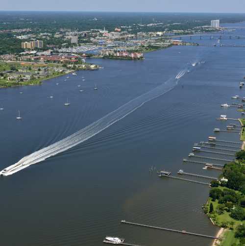 Daytona Beach Boating and the Halifax River4