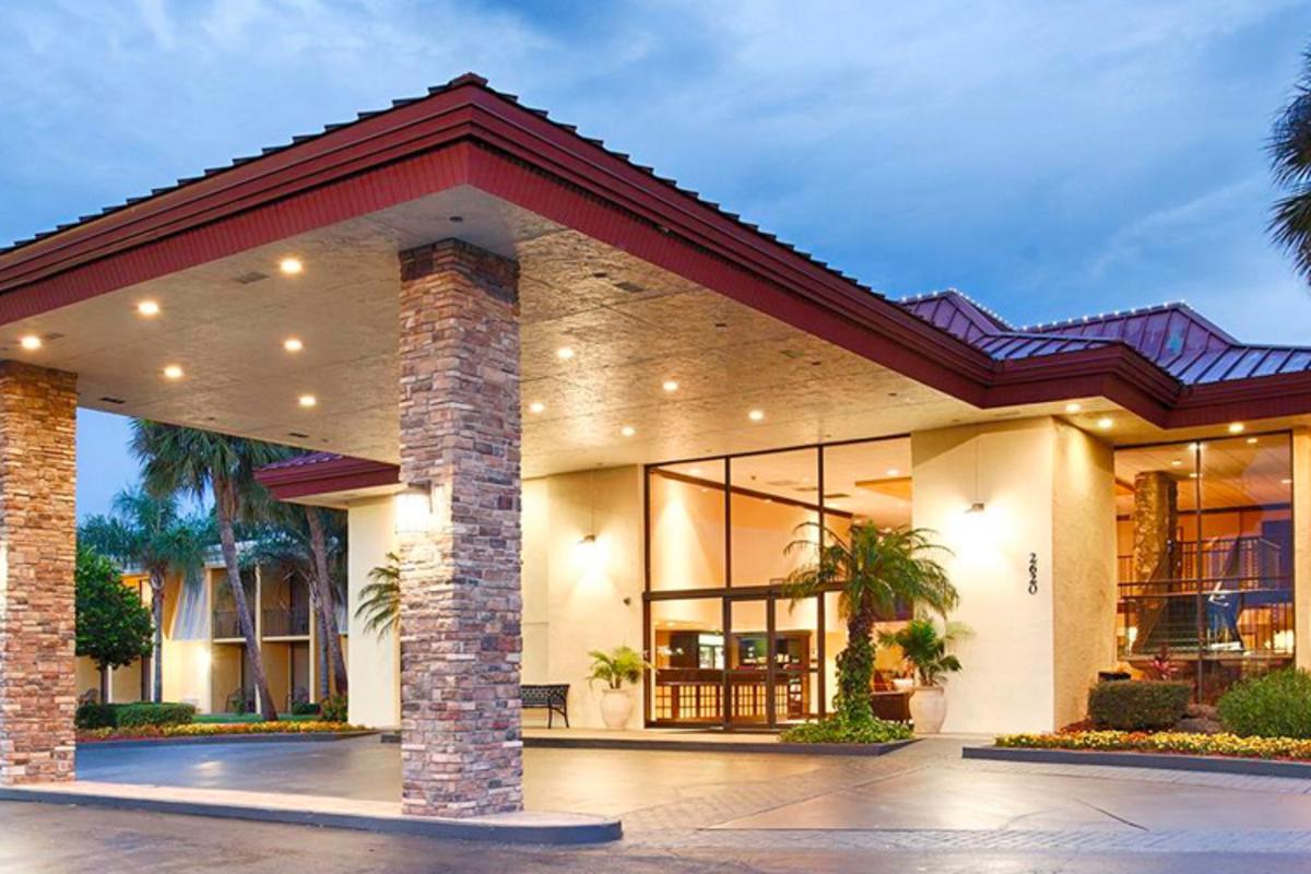 Best Western International Speedway