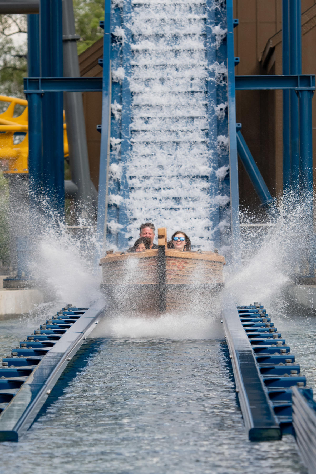 How Big Is Adventureland Iowa