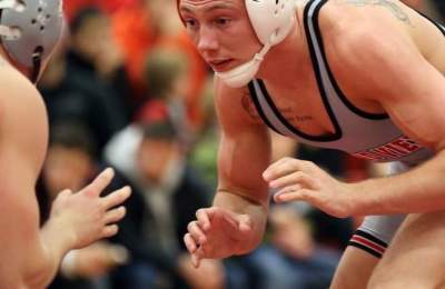 Wrestling_action_2f40a6f8-5b2d-4825-94c3-3737f14457e5