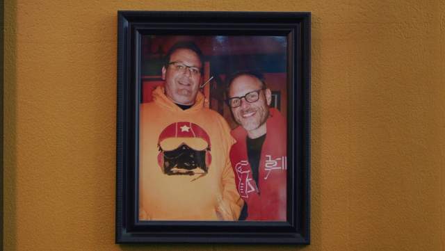 Des Best: Crab Rangoon Pizza