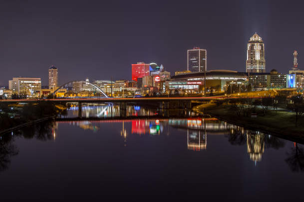 Catch Des Moines - Downtown Des Moines Skyline