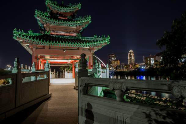 Catch Des Moines - Robert D. Ray Asian Garden