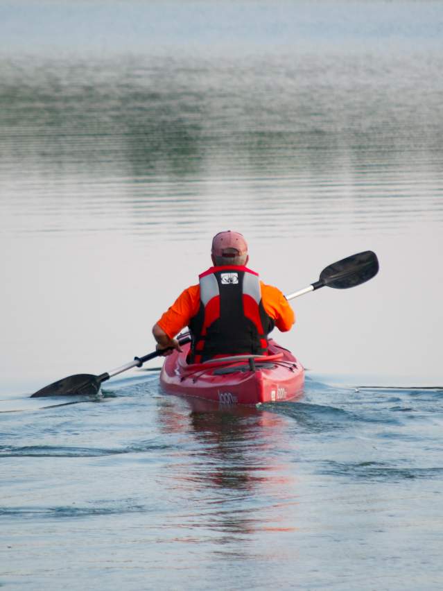 Catch Des Moines - Canoeing Copper Creek Lake