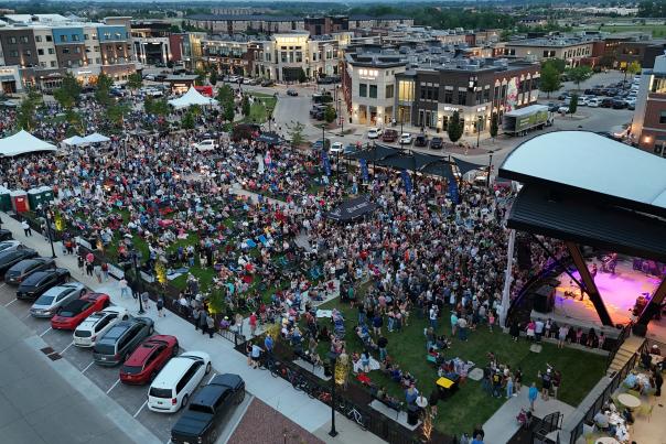 District at Prairie Trail – Live Music