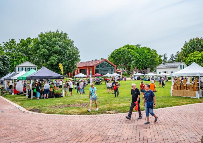 Naper Settlement Farmers Market