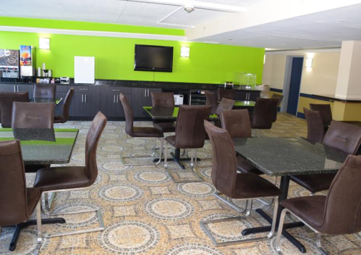Breakfast Area 2