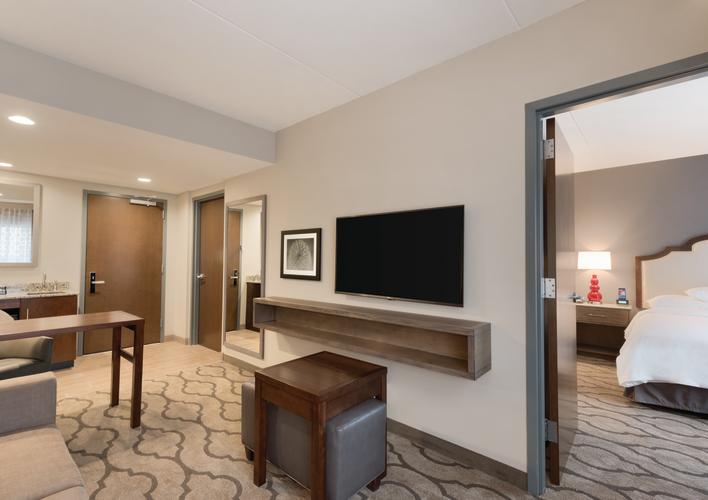 Queen Suite