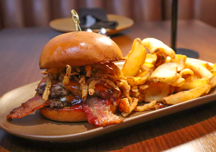 Wonderverse Hickory Smoked Bacon Burger