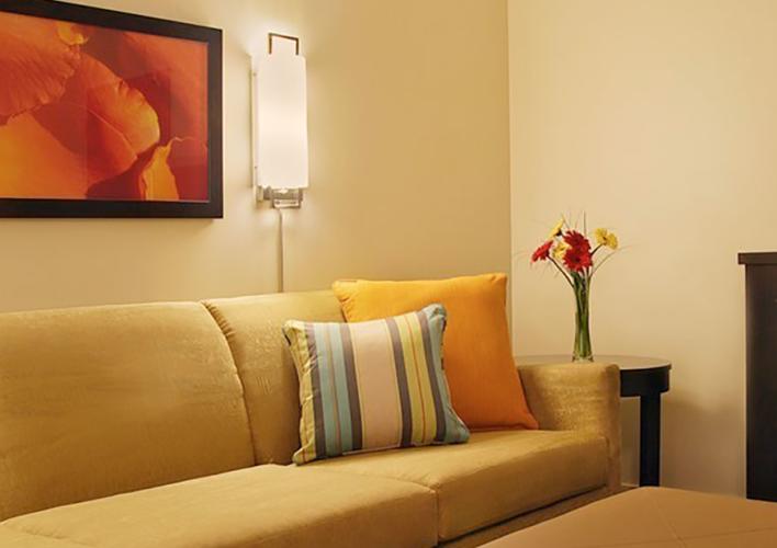 HyattHouseNaperville.jpg