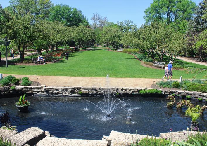Lilacia Park Pond