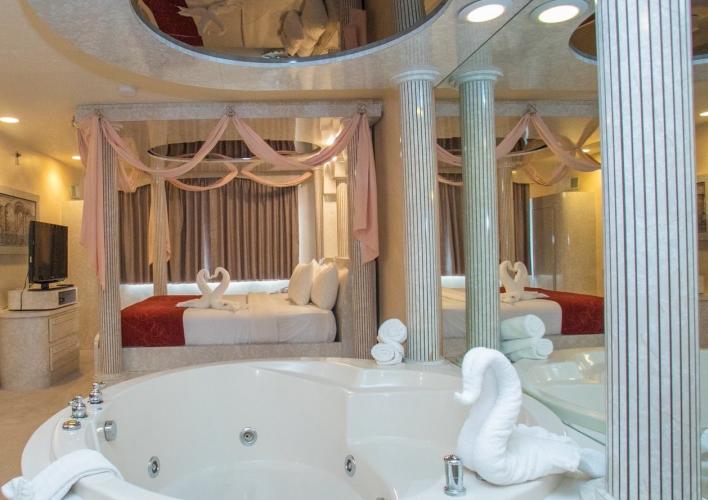Premium Jacuzzi Suite