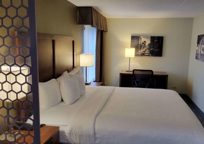 Suite JNK Room