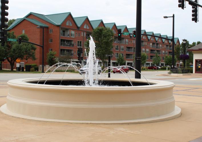 Lisle Fountain