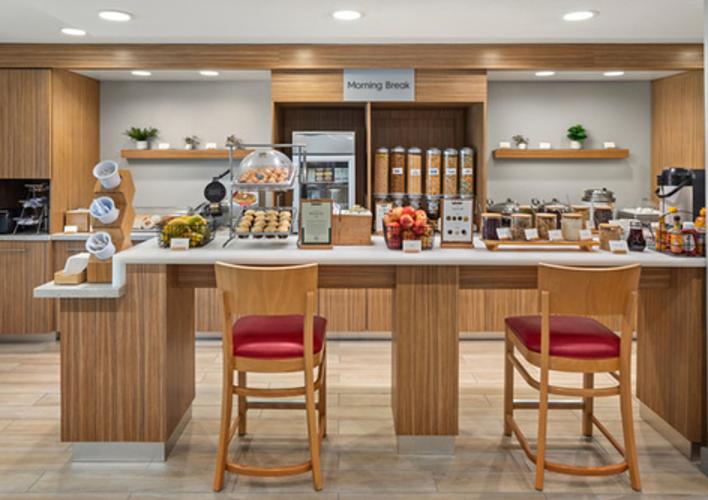 Breakfast Room