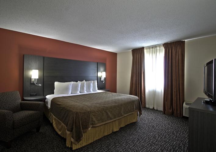 Chicago Club Inn Suites
