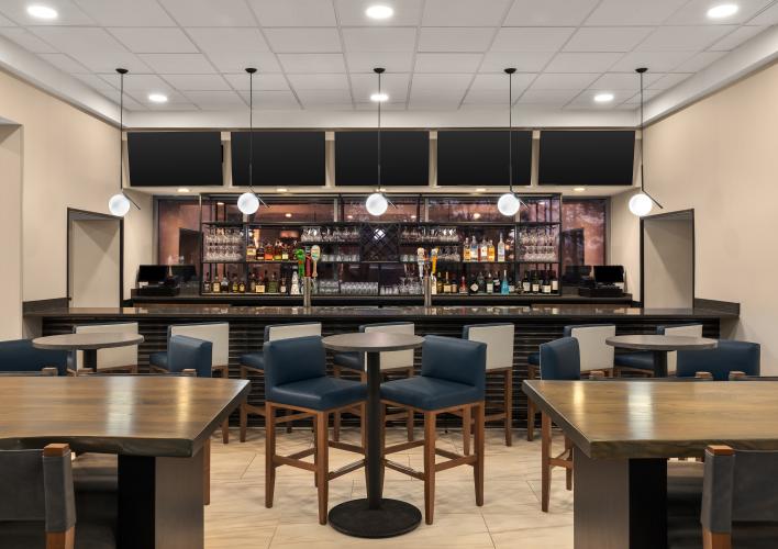 Hampton Inn & Suites DG