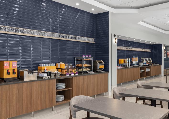 Hampton Inn & Suites DG