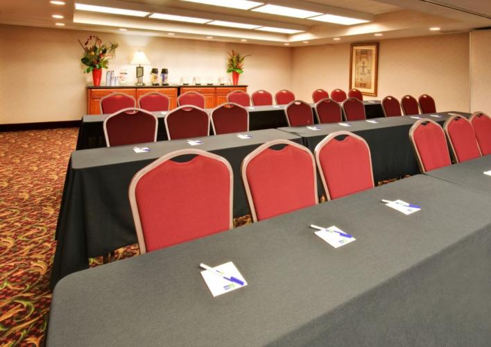 Illinois Meeting Room