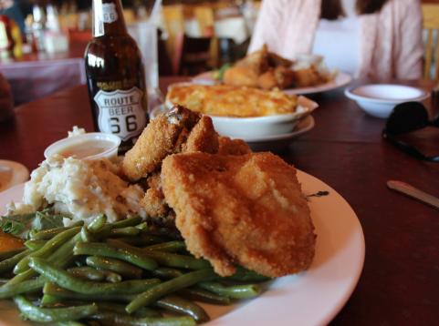 chicken, green beans, mashed potatoes, and a root beer at Dell Rhea's Chicken Basket