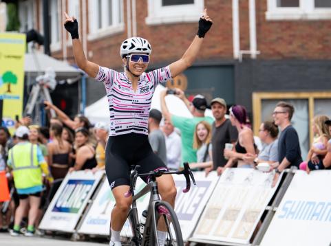 Lombard Cycling Classic Cheering