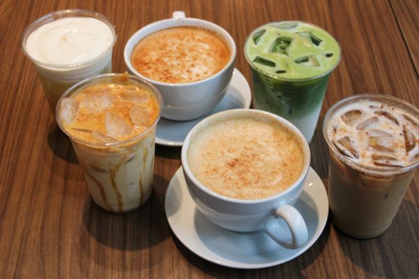 Picture of fall coffee and drinks at Arista Cafe in Arista Hotel in Naperville.