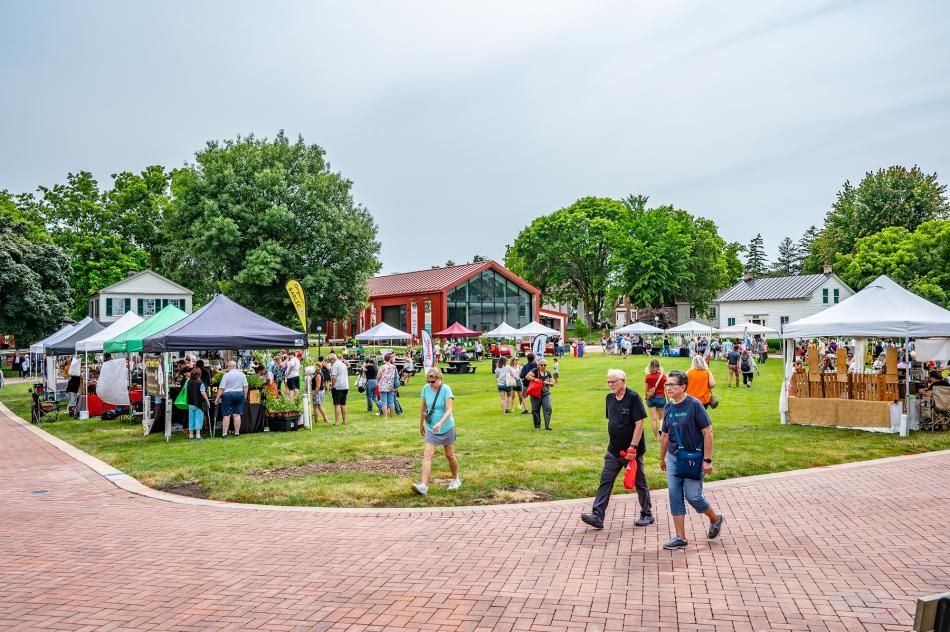Naper Settlement Farmers Market