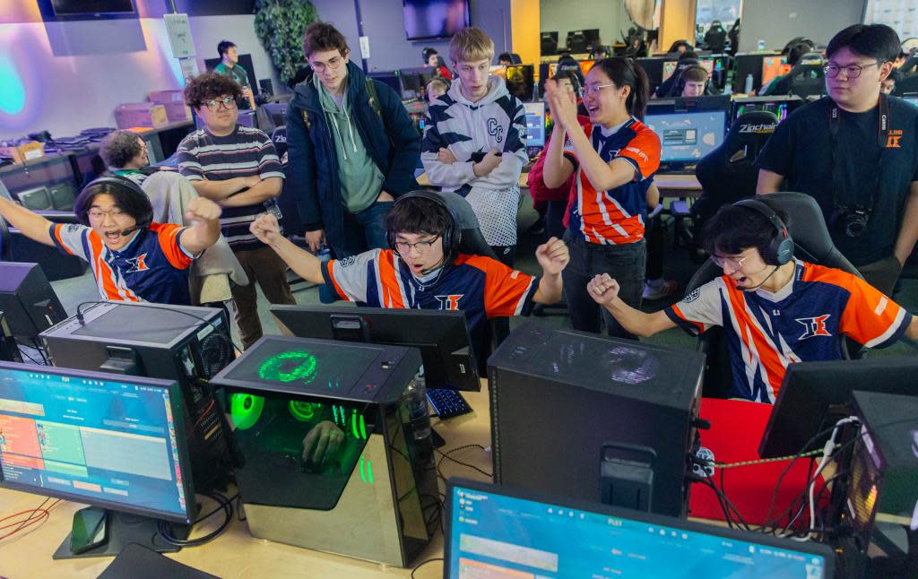 Collegiate students competing in esports tournament