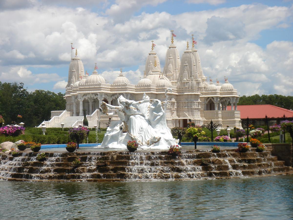BAPS Shri Swaminarayan Mandir, Barlett