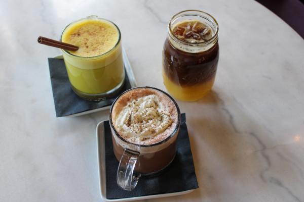 Fall coffee and seasonal drinks at Chocolaterie Stam