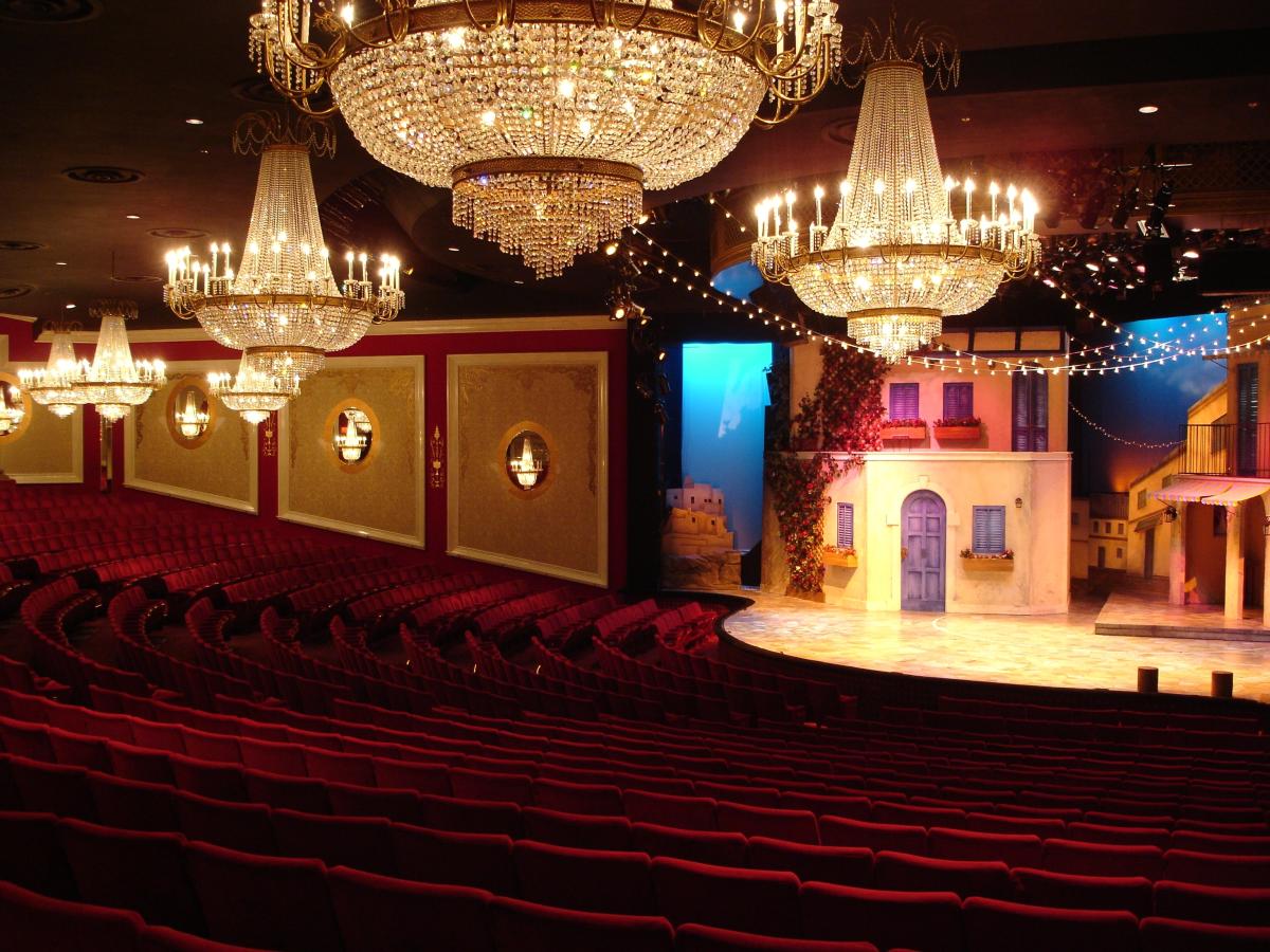 Drury Lane Theater Seating Chart Treated My Girlfriend To Royal Circle