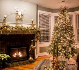 Candlelight House Tour