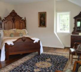 Inn At Springfield Manor Bedroom