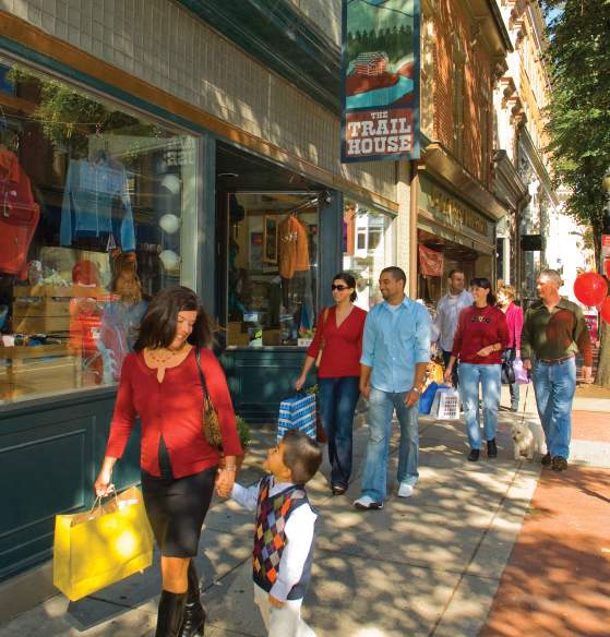 Couples and families shopping in Downtown Frederick