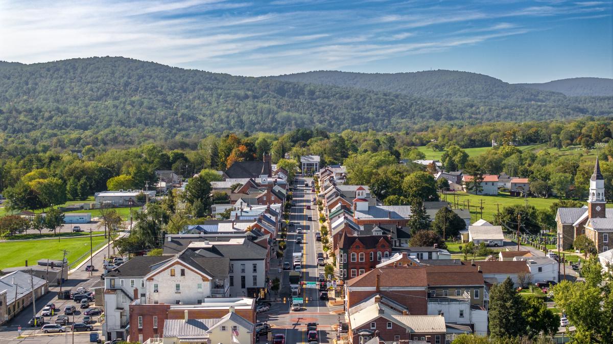 Main Street photos of Emmitsburg