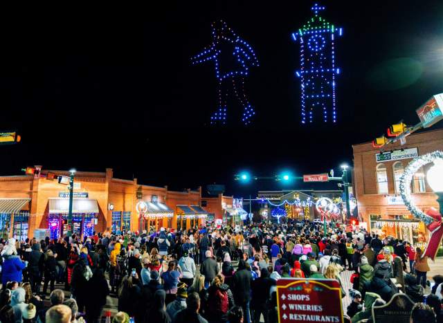 Merry & Bright Drone Show Reserved Seating and Dinner