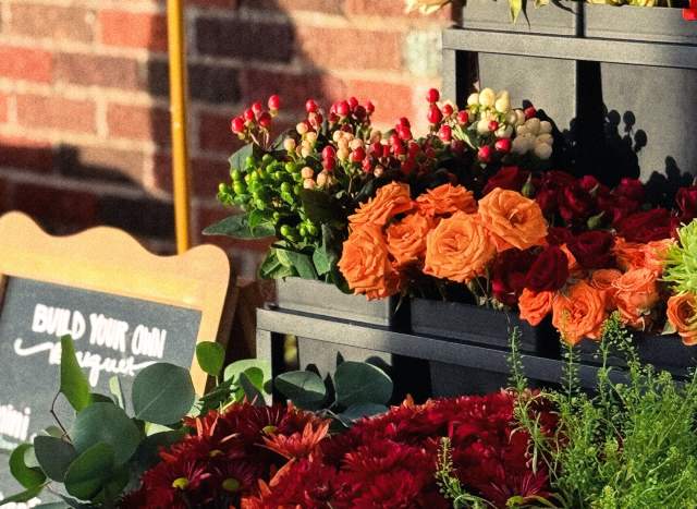 Build Your Own Bouquet Bar Pop Up with Poppy Bear Floral at Landmark Coffee
