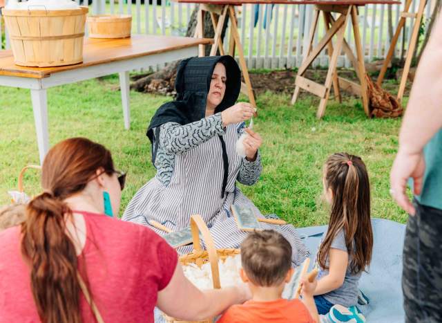 Crocheting Workshop at Nash Farm