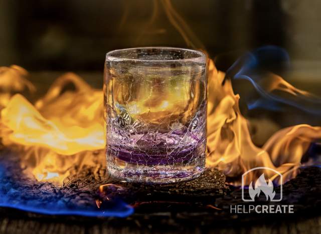 Create a Cracked Whiskey Glass Event at Vetro Glassblowing!