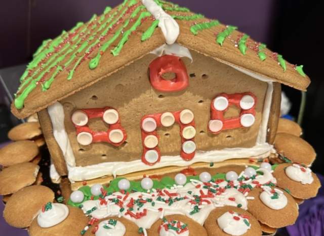 Festive Gingerbread House Making Classes