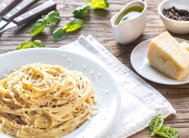 From Vine to Table: Italian Wine & Cheese Pairing