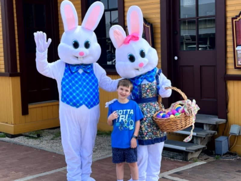 Grapevine Easter Bunny Express 안내 이미지