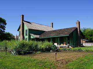 Exterior view of Nash Farm in Grapevine, Texas