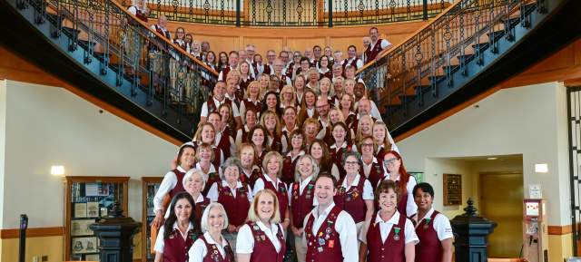 A group photo of the Grapevine Wine Pouring Society for 2025