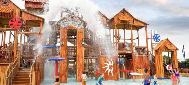Gaylord Texan Paradise Springs Water Park in Grapevine, Texas